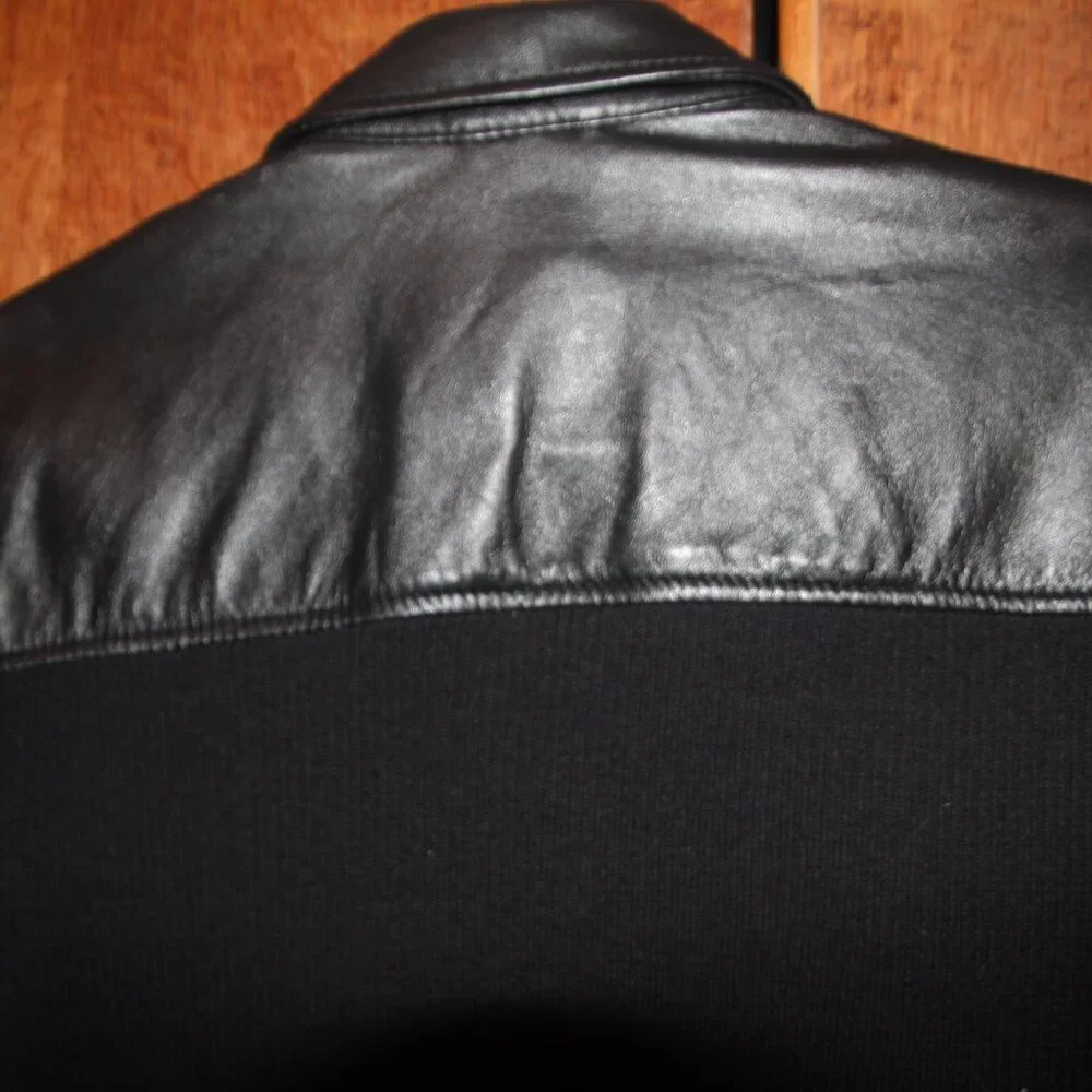 Jacket, leather with knitted sleeves and back. Size L. Jaclyn Smith. Good. - Picture 4 of 10